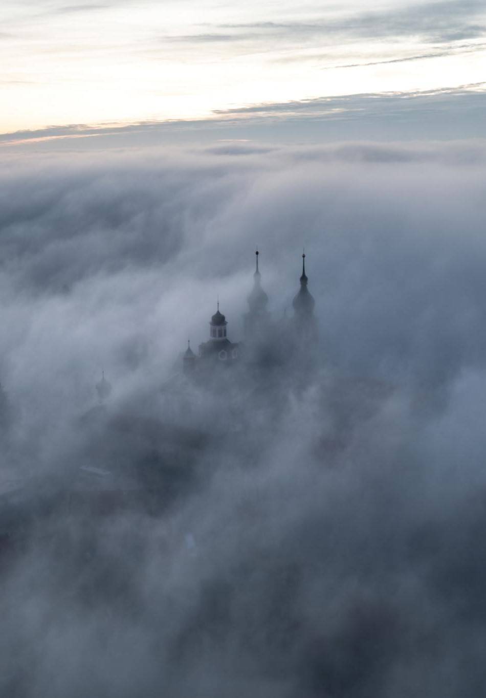 Dron foto, záběry dronem, svatební dron